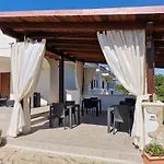 Tenuta Turchi B&B 오트란토